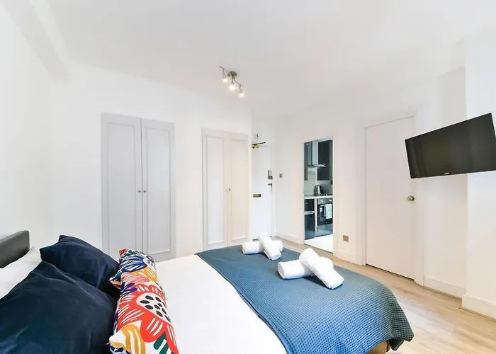 South Kensington Studio